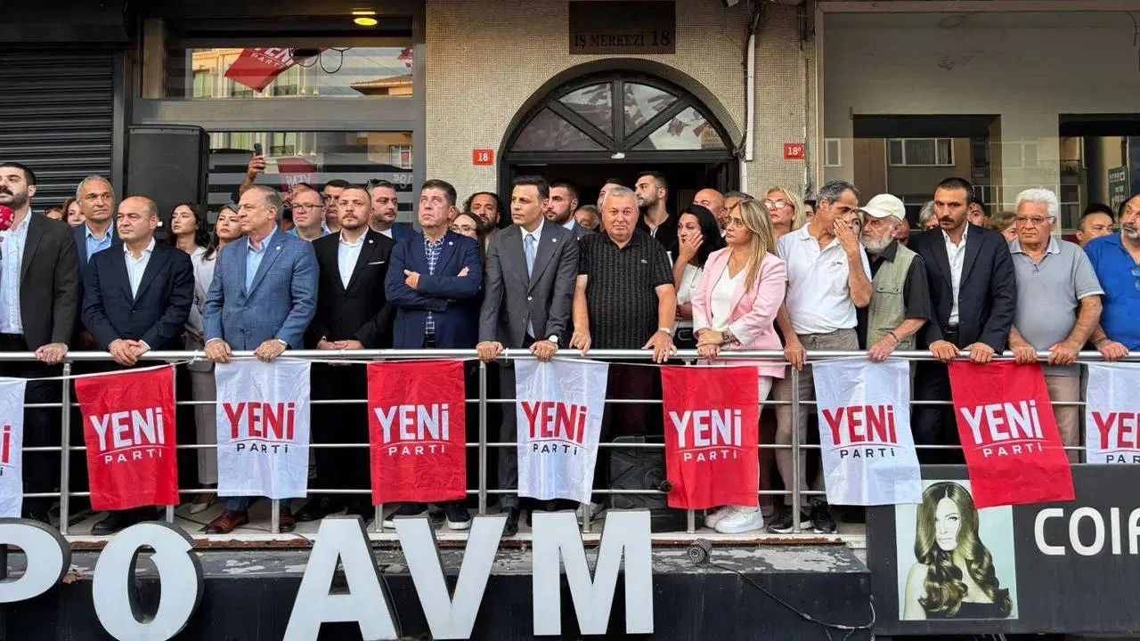 YENİ Parti İstanbul'da Üye Hedeflerini Güncelledi: 500 Bine Ulaşmayı Planlıyor