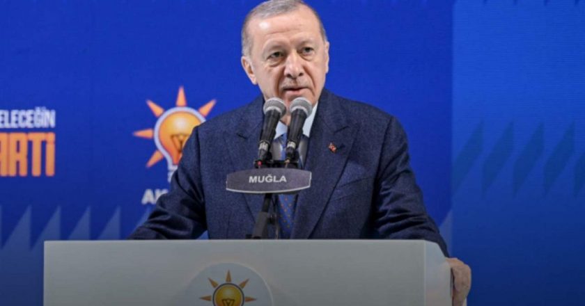 Erdoğan: “Muhalefet Ali Rıza Bey’in üzülmemesi için çabalıyor”