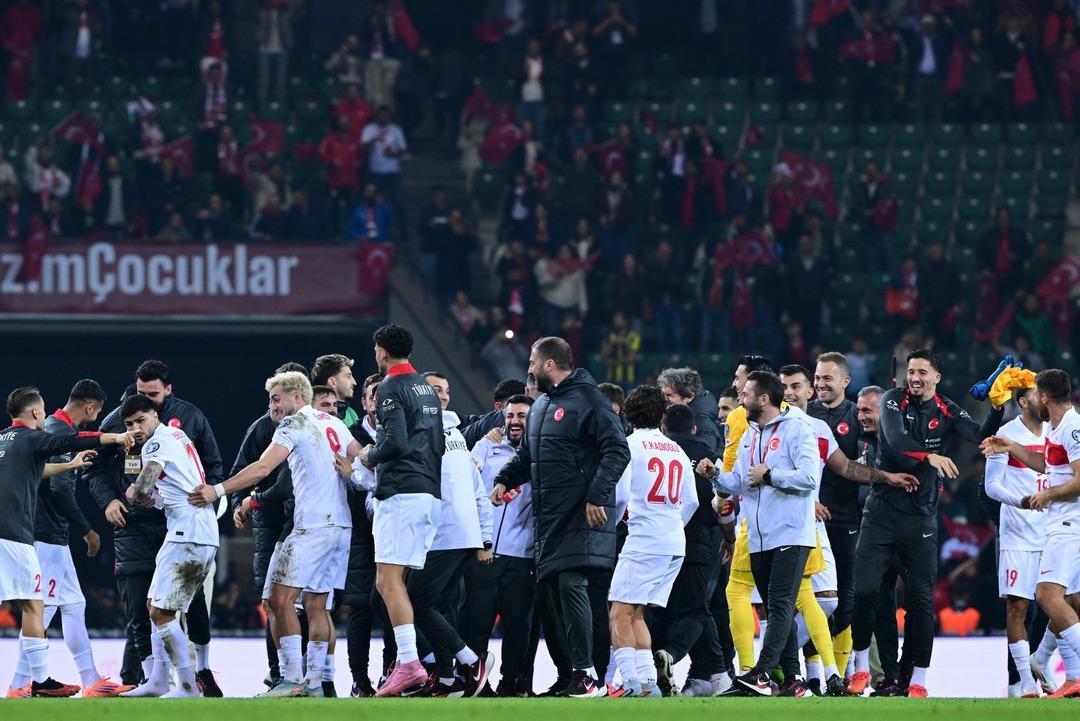 Dünya Şampiyonası play-off'larındaki olası rakiplerimiz kimler? Milletler Ligi'nden kimler gelebilir? İşte Türkiye'nin olası rakipleri... 2