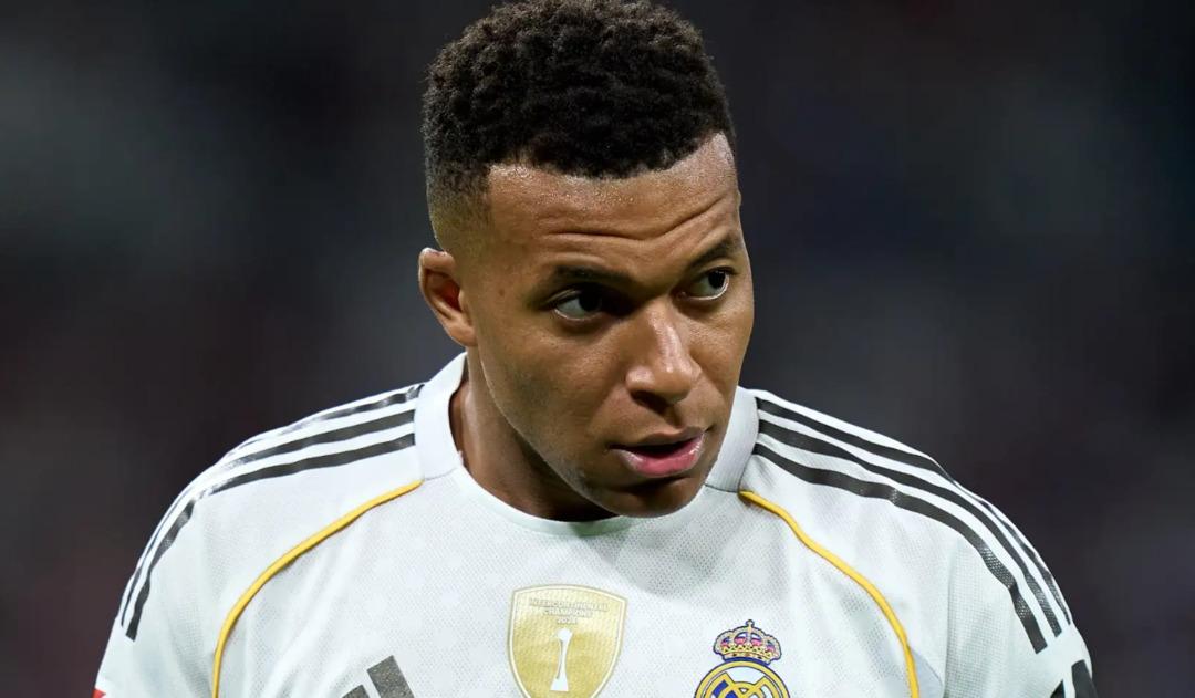 Mbappe ile PSG arasındaki savaşta kılıçlar çekildi! 440 milyon euro tazminat isteniyor 2