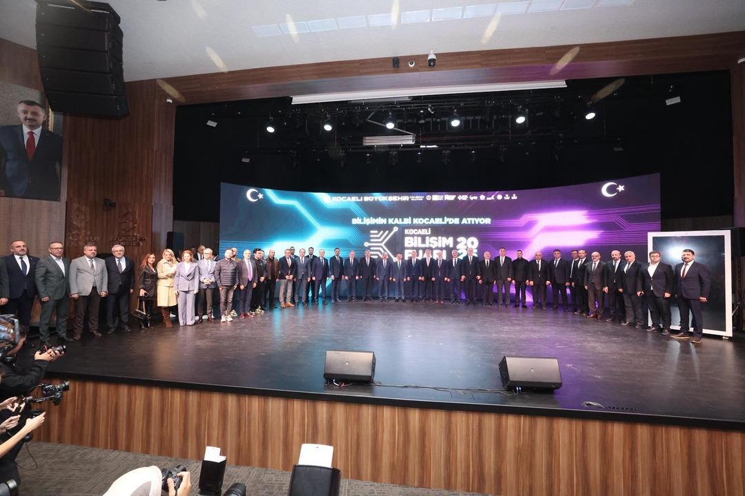 Kocaeli Bilişim Fuarı kapılarını açtı 3