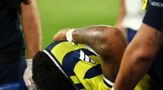 Fenerbahçe’yi yıkan haber! Oosterwolde’nin son durumu belli oldu